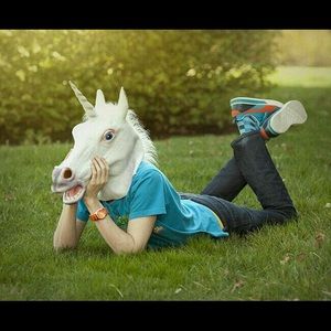 Meet your Posher, Skylar